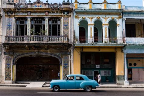 The Best Neighborhoods To Explore In Havana