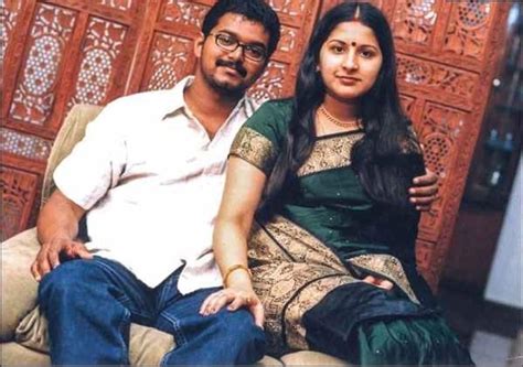 Thalapathy Vijay Sangeetha S Love Story Here S How They Fell In Love