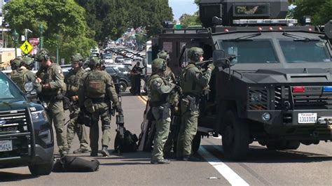 Police Id Robbery Suspects Arrested After Swat Standoff Fox 5 San Diego