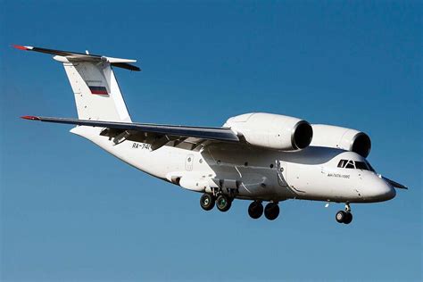 Ан-72 - самолет военно-транспортный, технические характеристики