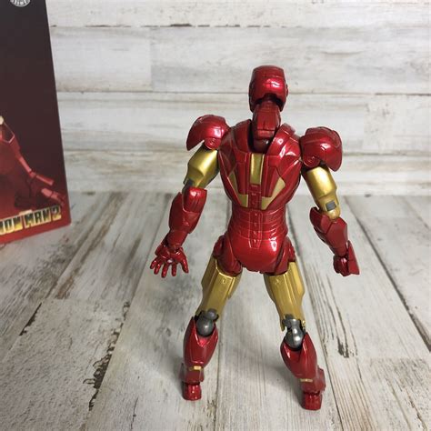 Revoltech Iron Man Mark 6