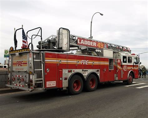 E068l Fdny Bronx Bombers Ladder 49 Mott Haven New York Flickr