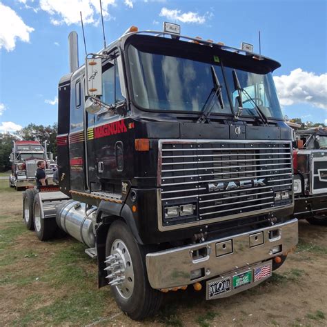 Mack Cruiseliner Daily Diesel Dose Flickr