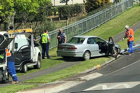 SunLive Car Smashes Into Light Pole In Welcome Bay The Bay S News First