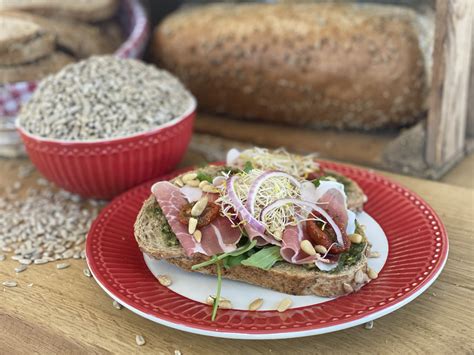 Spelt Desem Met Zonnepit Broodmix Bakker Joost