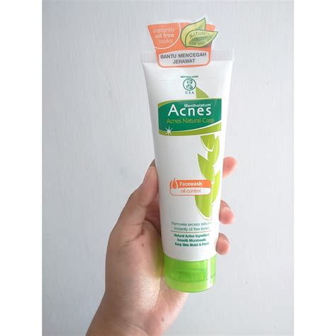 Jual Acnes Natural Care Face Wash Oil Control G Orange Shopee