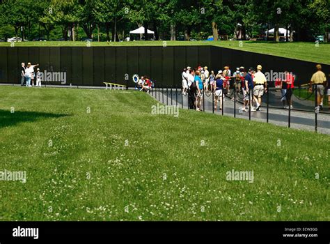 Vietnam Veterans Memorial, The Wall Stock Photo - Alamy