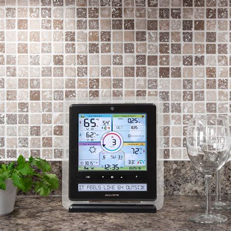 Pro Color Weather Station with PRO+ 5-in-1 Sensor, PC Connect, Wind ... 