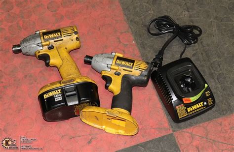 Pair Of Dewalt 18 Volt Cordless Drills With