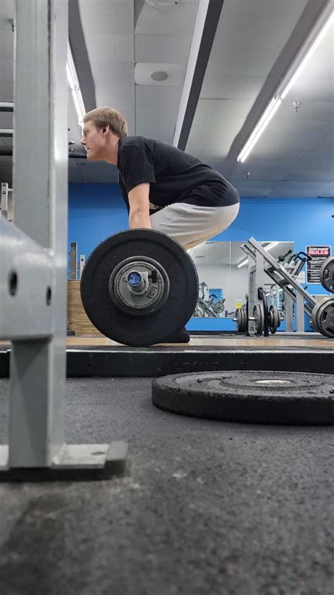 Deadlift : r/formcheck