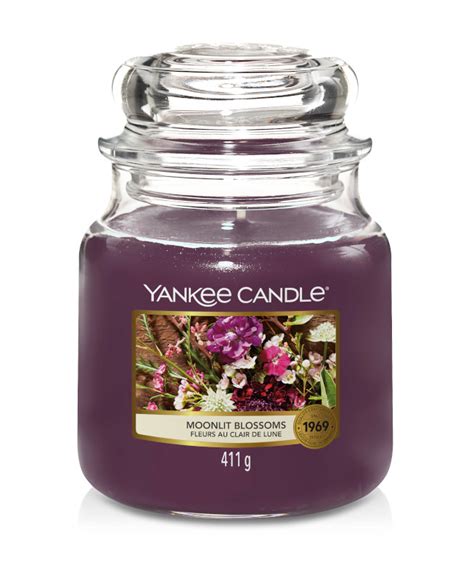 Yankee Candle Moonlit Blossoms Medium Jar Medium