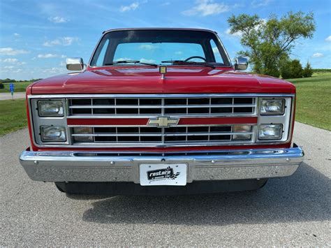 1986 Chevrolet C10 Silverado 2wd 50l V8 Auto 36k Miles Redwhite