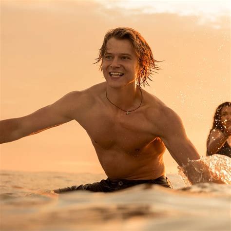 Jj Maybank Hot Actors The Pogues Outer Banks