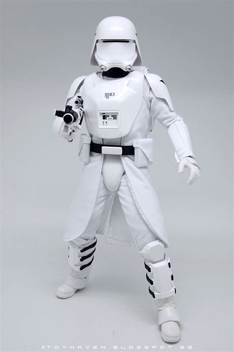Toyhaven Hot Toys Star Wars TFA Th Scale First Order Snowtrooper Inch Collectible Figure