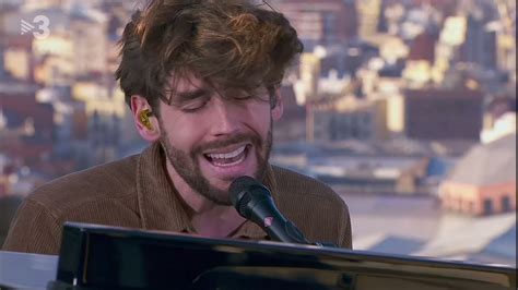 Alvaro Soler En Tu Piel Live Al Piano Tv La Marat Youtube