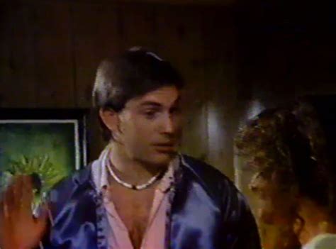 Shadows Run Black (1984) – The Betamax Rudown