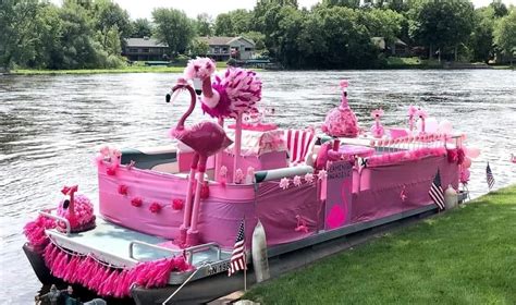 Pin By Elaine Herman On FLAMINGOS In 2024 Boat Decor Boat Parade