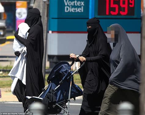 Muslims Women In Sydney Arent Allowed To Talk About Their Burkas