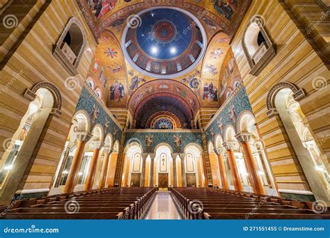 Interior View of the Cathedral Basilica of Saint Louis Editorial Image ...