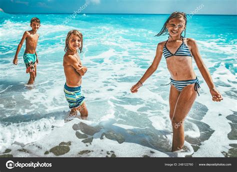 Brothers Sister Playing Shore Beach Hot Summer Vacation Day Stock Photo ...