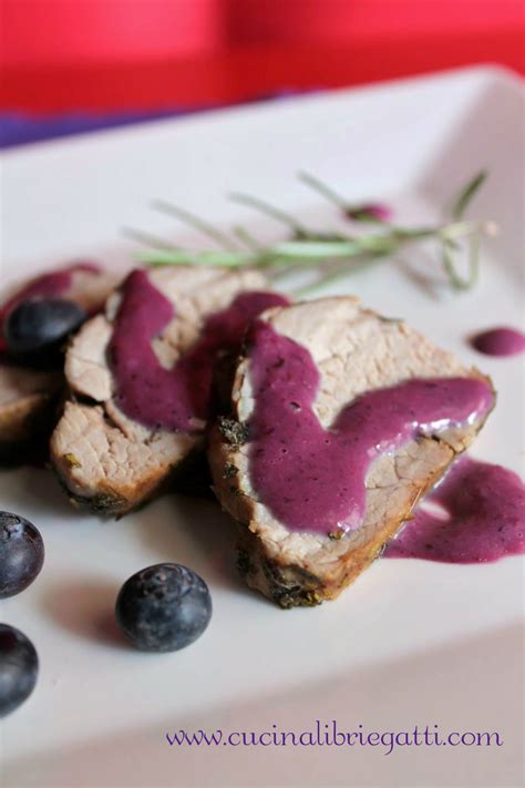 Filetto Di Maiale Con Salsa Di Mirtilli Al Brandy Cucina Libri E Gatti