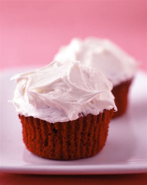 Vanilla frosting for decorating Cupcakes