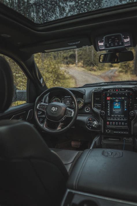 Just can’t get over the interior on these trucks : r/ram_trucks