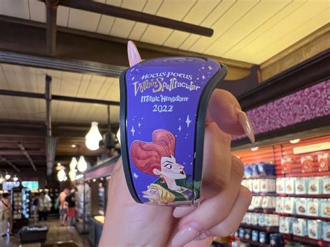 Limited Edition Hocus Pocus Villain Spelltacular Magicband Released