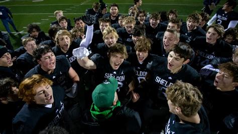 Sheldon football takes on West Linn for OSAA 6A state title