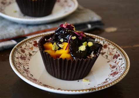 Edible Chocolate Cups with Mango and Chocolate Ganache Filling ...