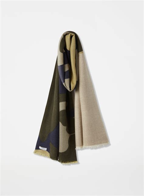 (S)he's dangerous | Light Camouflage | Handmade Sustainable Luxury