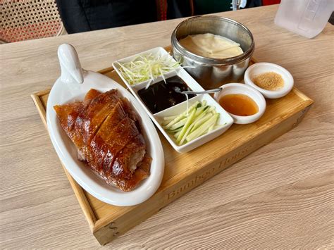 First Bite Peking Duck At Plano S Bamboo House Lives Up To The Hype