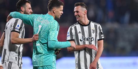 Juventus Napoli 1 0 Duży błąd Szczęsnego Gol Gatti ego zadecydował