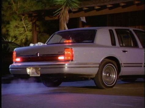 IMCDb Org 1991 Lincoln Town Car In Renegade 1992 1997