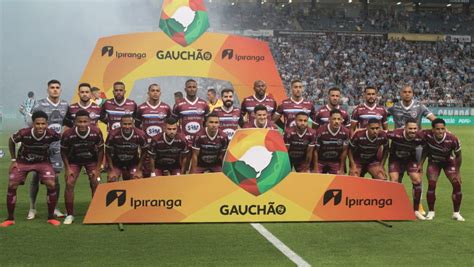 Inter Vence O Novo Hamburgo E Retoma A Lideran A Do Gauch O O