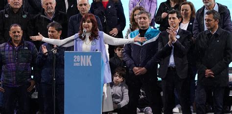 Cristina Kirchner Autorizó Un Aumento Para Los Legislativos Por Debajo