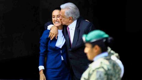 Claudia Sheinbaum Y Amlo Juntos En Palacio Nacional Para Primera