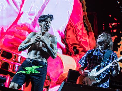Red Hot Chili Peppers Announce 2023 Tour W The Strokes The Mars Volta St Vincent More