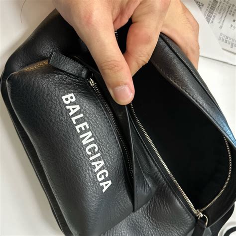 Balenciaga Everyday Beltbag 巴黎世家 男腰包 側背包｜popchill 拍拍圈