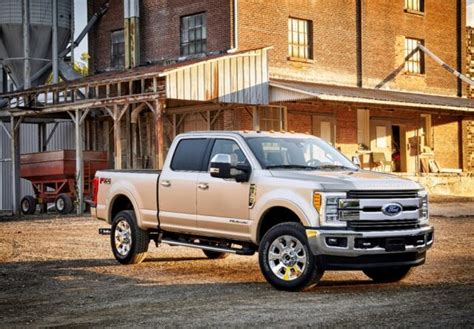 Ford Recalls 250 000 Super Duty Trucks With Faulty Driveshafts Are You