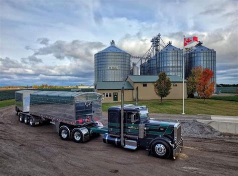 Pin By Mark Maida On Peterbilt Conventional In Peterbilt Trucks