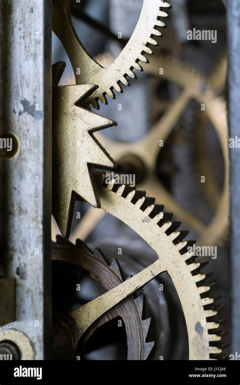 Pendulum clock mechanism hi-res stock photography and images - Alamy