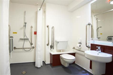 Travelodge London Teddington, London | 2021 Updated Prices, Deals