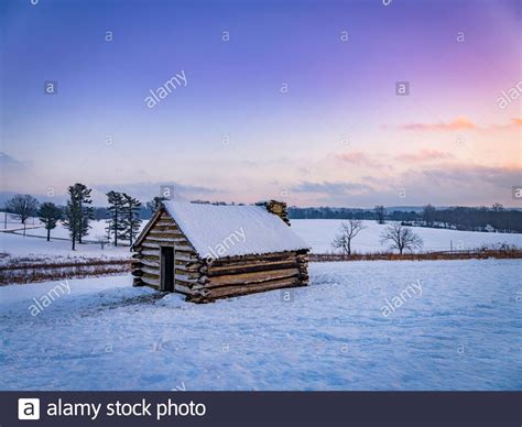 Log Cabins Hi Res Stock Photography And Images Alamy