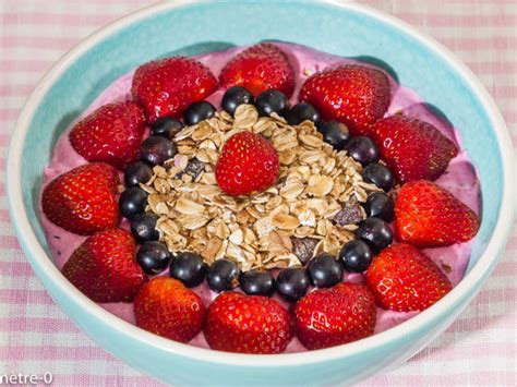 Buddha Bowl Du Matin Aux Fruits Rouges Et Muesli Recette Buddha Bowl