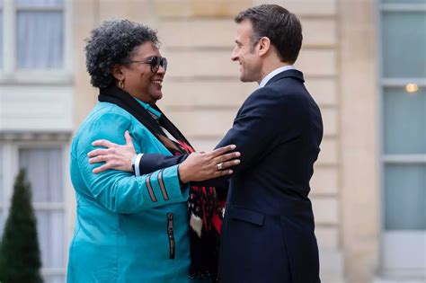 En Visite Paris La Premi Re Ministre De La Barbade Sest Entretenue