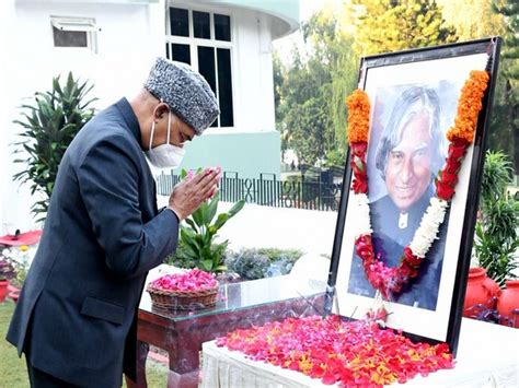 President Kovind Pays Tribute To Apj Abdul Kalam On His 90th Birth