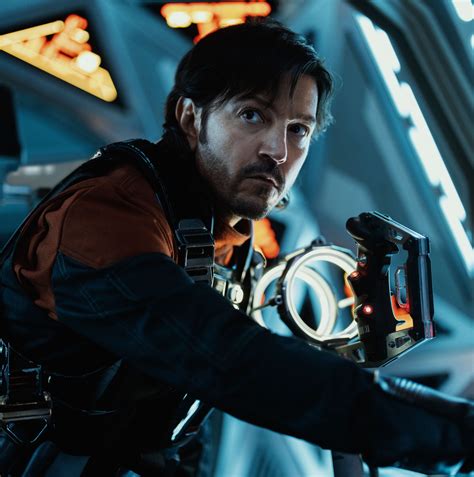 Black Mirror ‘Mazey Day’ review: a brisk, bloody bite of celebrity