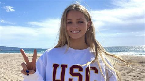 Lane Kiffin's daughter Presley commits to USC volleyball