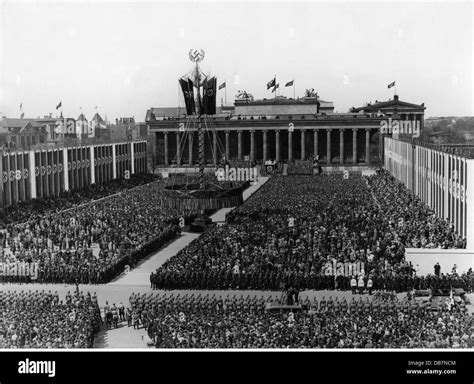 Nazismo Nacionalsocialismo Evento Día Del Trabajo Lustgarten